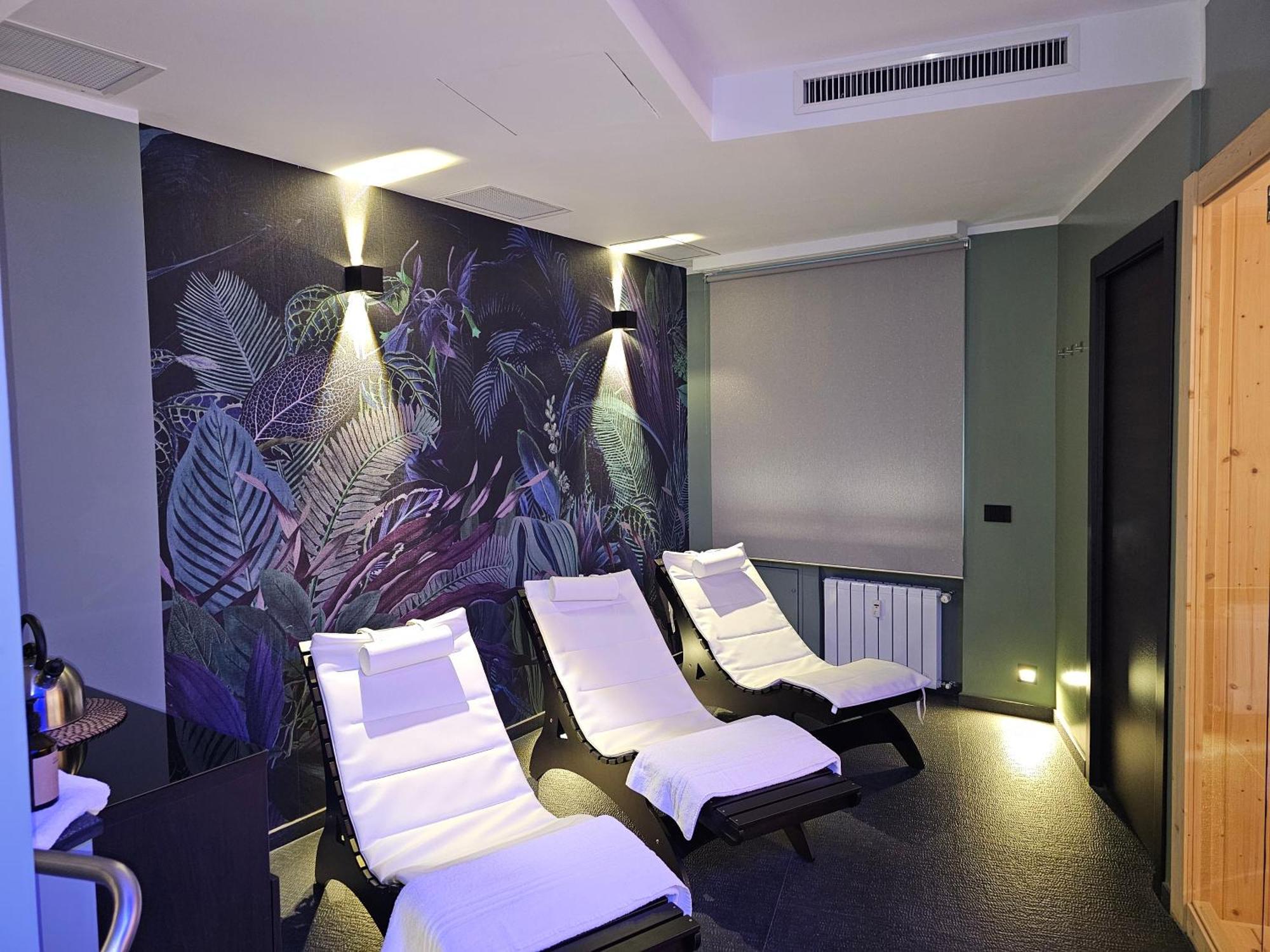 Teseo Apartments & Relax Genua Exteriör bild